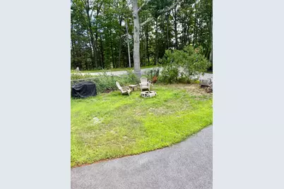 4 Ivy Avenue, Old Orchard Beach, ME 04064 - Photo 9