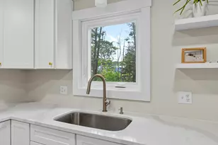 73 Willow Grove Rd, Brunswick, ME 04011 - Photo 9