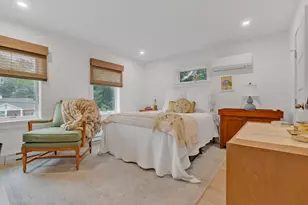 11 Jones Ave, Kittery, ME 03904 - Photo 11