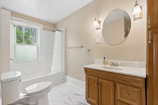 20 Weymouth St, Brunswick, ME 04011 - Photo 11