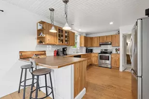 20 Weymouth St, Brunswick, ME 04011 - Photo 9