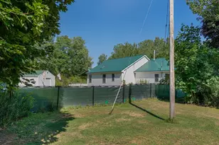 825 Eastern Ave, Augusta, ME 04330 - Photo 35