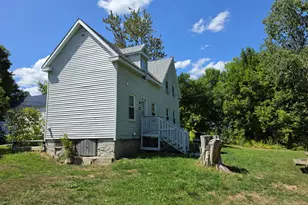 8 Hillside St, Baileyville, ME 04694 - Photo 5
