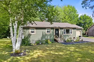 71 Dartmouth St, Bangor, ME 04401 - Photo 1