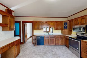 65 Jefferson St, Lewiston, ME 04240 - Photo 5