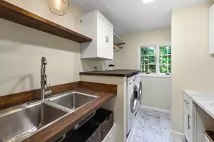 227 Mechanic St, Camden, ME 04843 - Photo 15