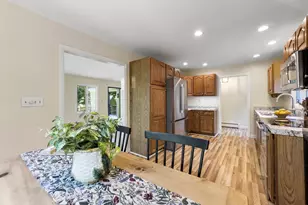 227 Mechanic St, Camden, ME 04843 - Photo 11