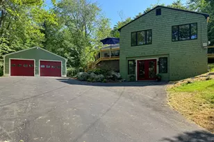 227 Mechanic St, Camden, ME 04843 - Photo 1