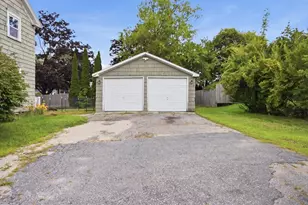 139 South Ave, Lewiston, ME 04240 - Photo 9