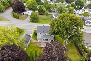 139 South Ave, Lewiston, ME 04240 - Photo 5