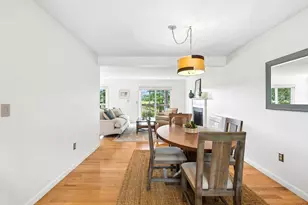 49 Wildwood Dr, Cape Elizabeth, ME 04107 - Photo 9