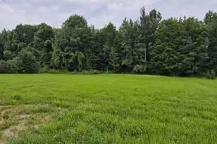 112 Seminole Dr, Farmington, ME 04938 - Photo 1