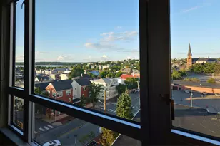 21 Chestnut St, Portland, ME 04101 - Photo 3