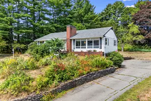 15 Mayflower Rd, Hallowell, ME 04347 - Photo 3