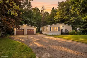 39 Cressy Ave, Glenburn, ME 04401 - Photo 1