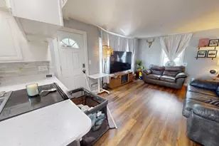 59 Lafayette St, Lewiston, ME 04240 - Photo 3