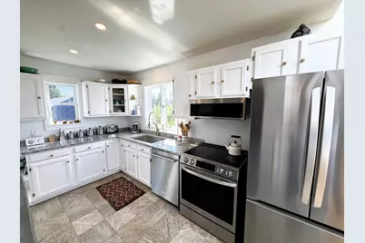 16 Raspberry Lane, Saint George, ME 04860 - Photo 3