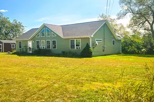 556 Stream Rd, Winterport, ME 04496 - Photo 1