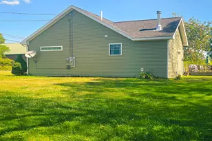 556 Stream Rd, Winterport, ME 04496 - Photo 7