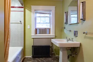 35 Chestnut St, Rockland, ME 04841 - Photo 35