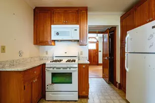 35 Chestnut St, Rockland, ME 04841 - Photo 13