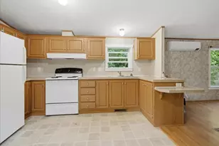 370 Hebron Rd, Oxford, ME 04270 - Photo 17