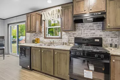 72 Crowley Road, Sabattus, ME 04280 - Photo 3