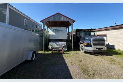 69 Main Street, East Millinocket, ME 04430 - Photo 21