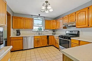 42 Bert Dr, Monmouth, ME 04265 - Photo 9
