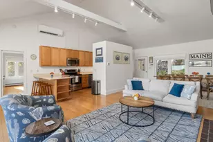 18 Crest Ave, Boothbay Harbor, ME 04538 - Photo 17