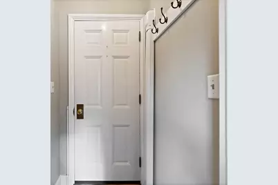 19 S Chestnut Street, Augusta, ME 04330 - Photo 15