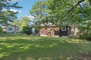 15 Mallett Dr, Topsham, ME 04086 - Photo 5