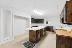 15 Mallett Dr, Topsham, ME 04086 - Photo 9