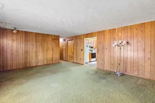 15 Mallett Dr, Topsham, ME 04086 - Photo 17