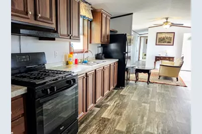 416 Kelley, Millinocket, ME 04462 - Photo 11