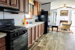 416 Kelley, Millinocket, ME 04462 - Photo 11