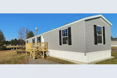 416 Kelley, Millinocket, ME 04462 - Photo 1