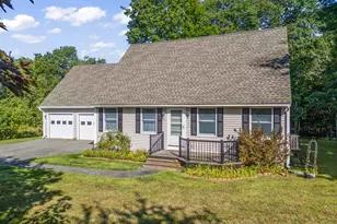 25 Munn Dr, Hermon, ME 04401 - Photo 5