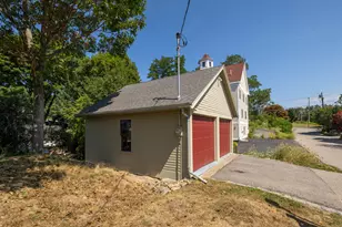 10 Stimson St, Kittery, ME 03904 - Photo 35