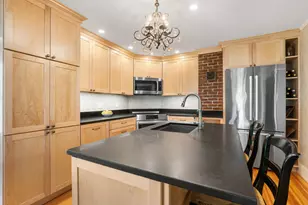 10 Stimson St, Kittery, ME 03904 - Photo 9