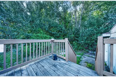 38 Towle Street, Auburn, ME 04210 - Photo 33