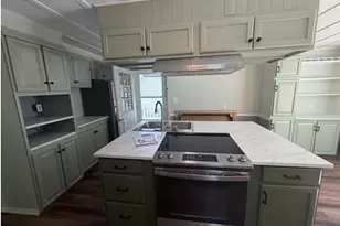 118 G St, Bangor, ME 04401 - Photo 5