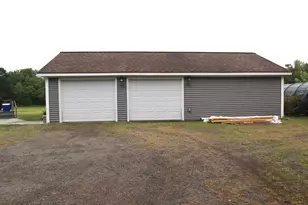77 Spring Hill Rd, Palmyra, ME 04965 - Photo 5