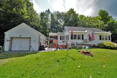 63 Park Street, Houlton, ME 04730 - Photo 3