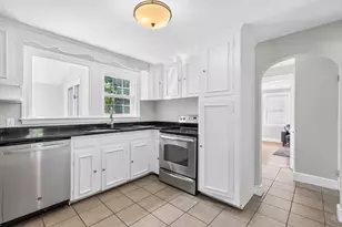 130 Capisic St, Portland, ME 04102 - Photo 11