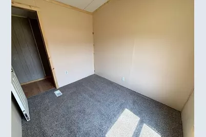 722 Hinckley Road, Clinton, ME 04927 - Photo 17