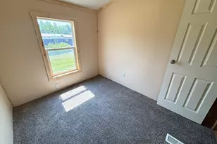 722 Hinckley Rd, Clinton, ME 04927 - Photo 19