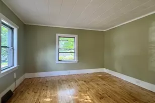 6 Plummer St, Orono, ME 04473 - Photo 11