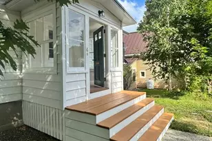 6 Plummer St, Orono, ME 04473 - Photo 7