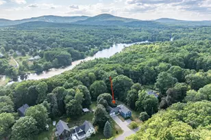 170 Mountain St, Camden, ME 04843 - Photo 5